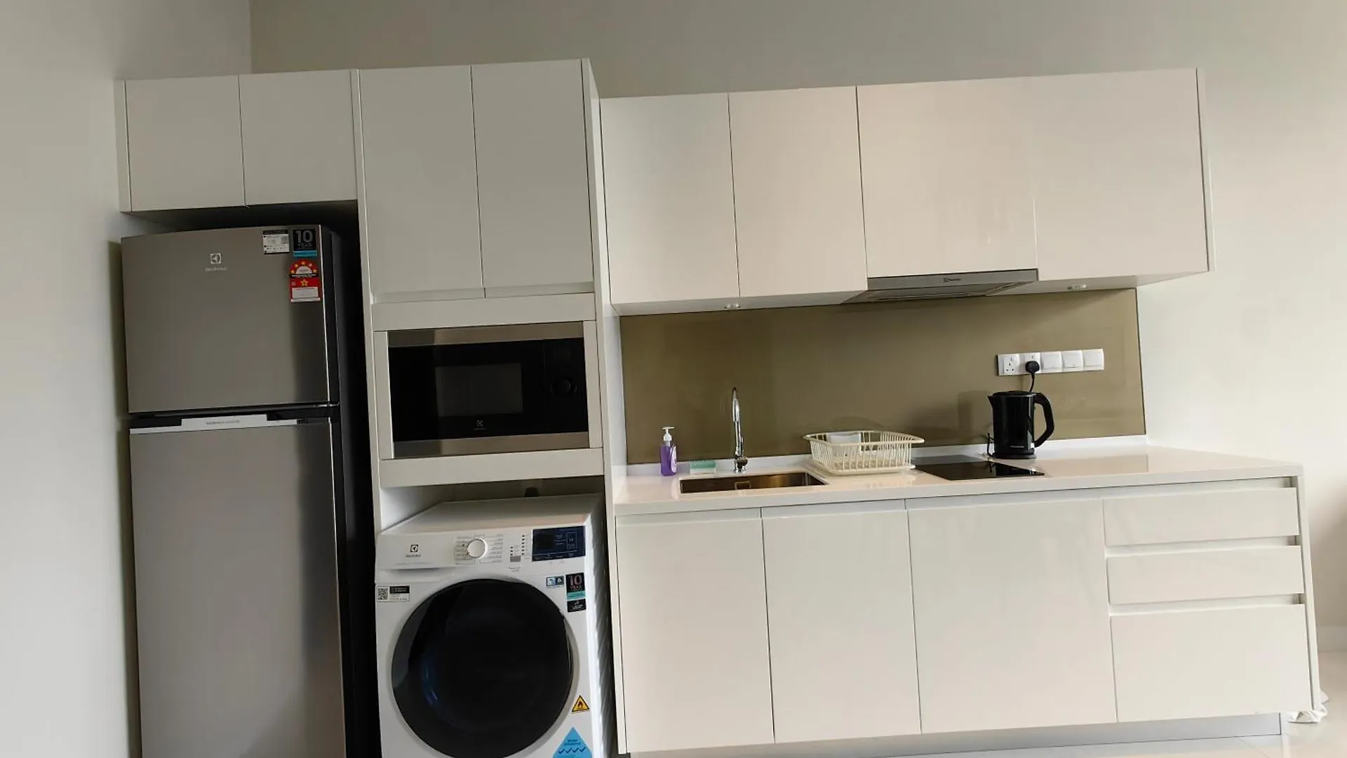Pavillion Embassy Service Apartment By Autumn Suites Premium Stay Kuala Lumpur 0*,